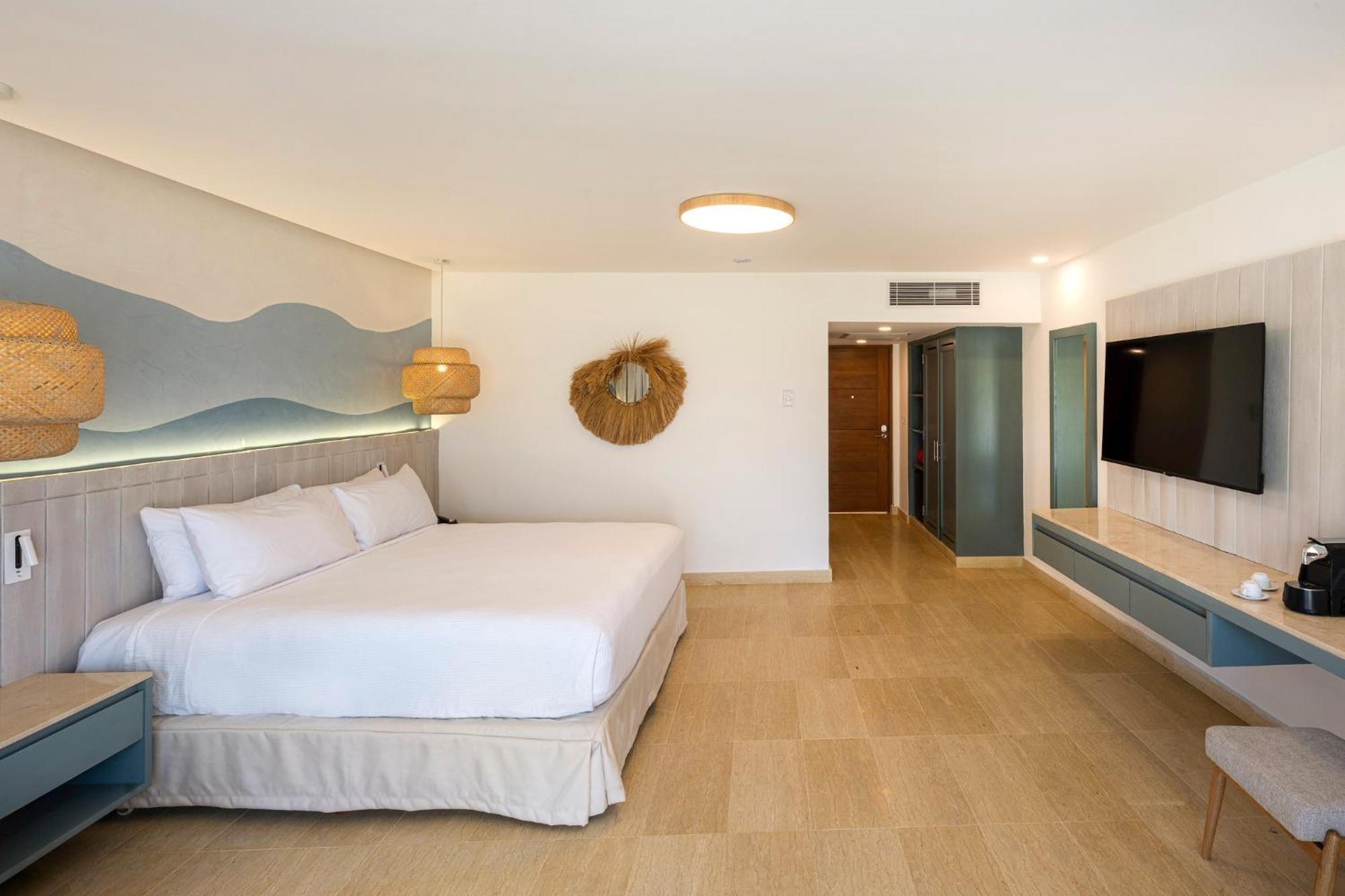 Viva Miches By Wyndham, A Trademark All Inclusive Resort Exterior photo