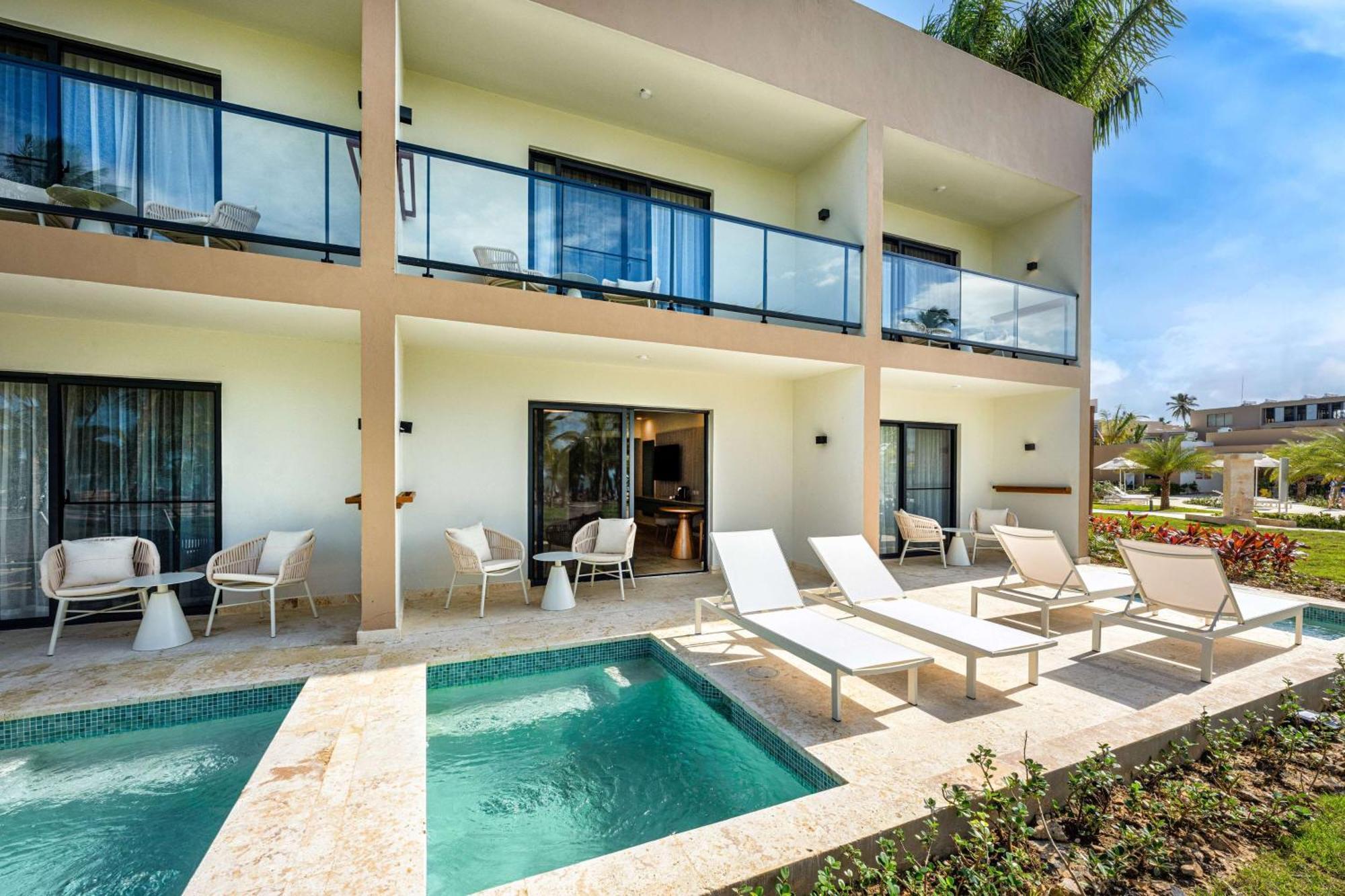 Viva Miches By Wyndham, A Trademark All Inclusive Resort Exterior photo