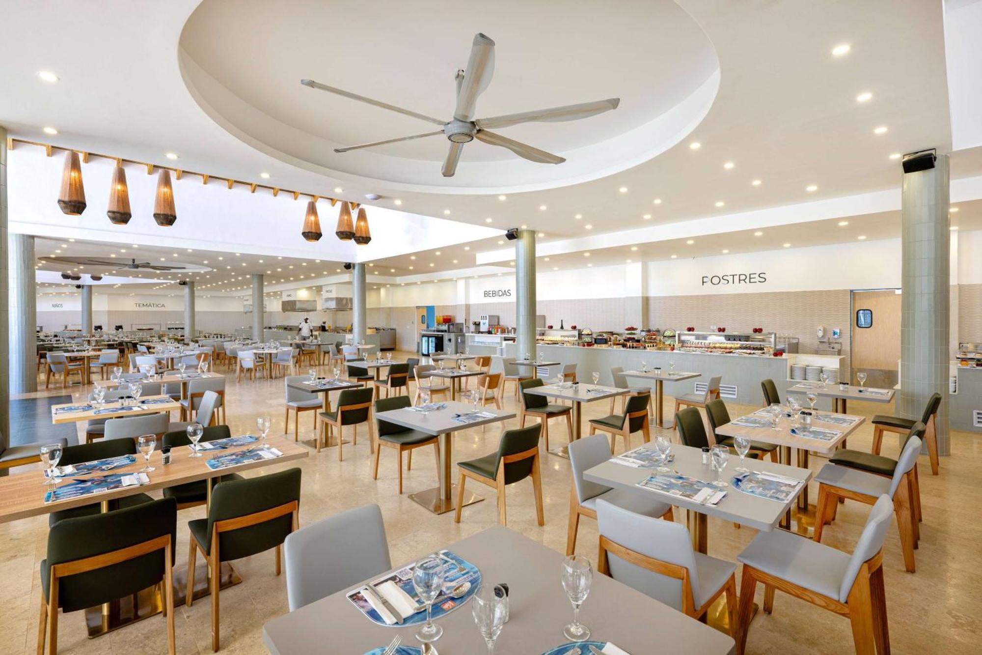 Viva Miches By Wyndham, A Trademark All Inclusive Resort Exterior photo