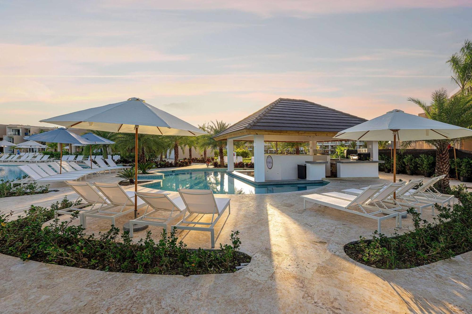 Viva Miches By Wyndham, A Trademark All Inclusive Resort Exterior photo