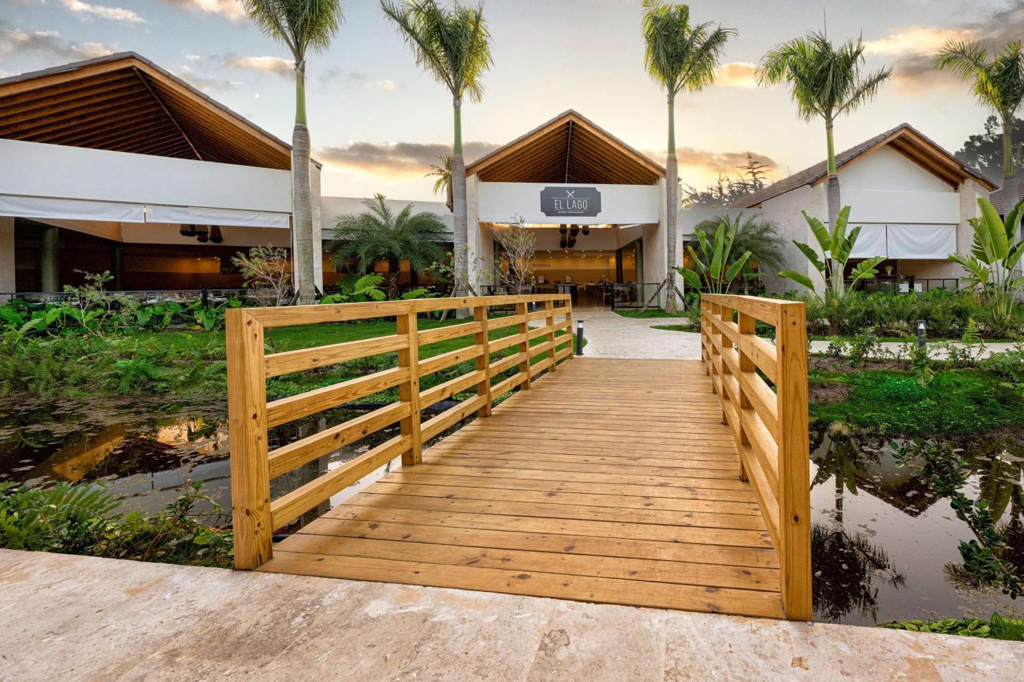 Viva Miches By Wyndham, A Trademark All Inclusive Resort Exterior photo