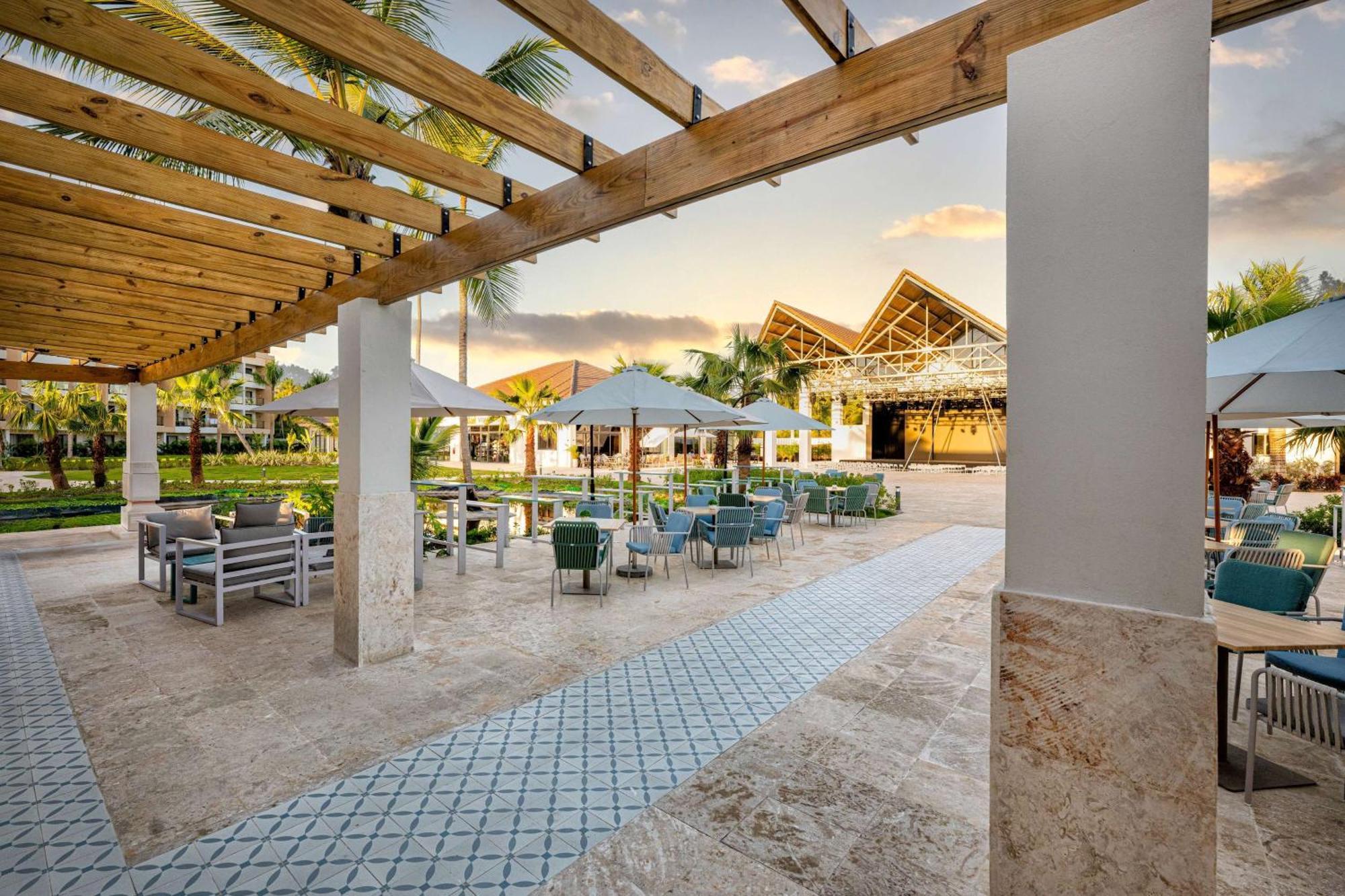 Viva Miches By Wyndham, A Trademark All Inclusive Resort Exterior photo